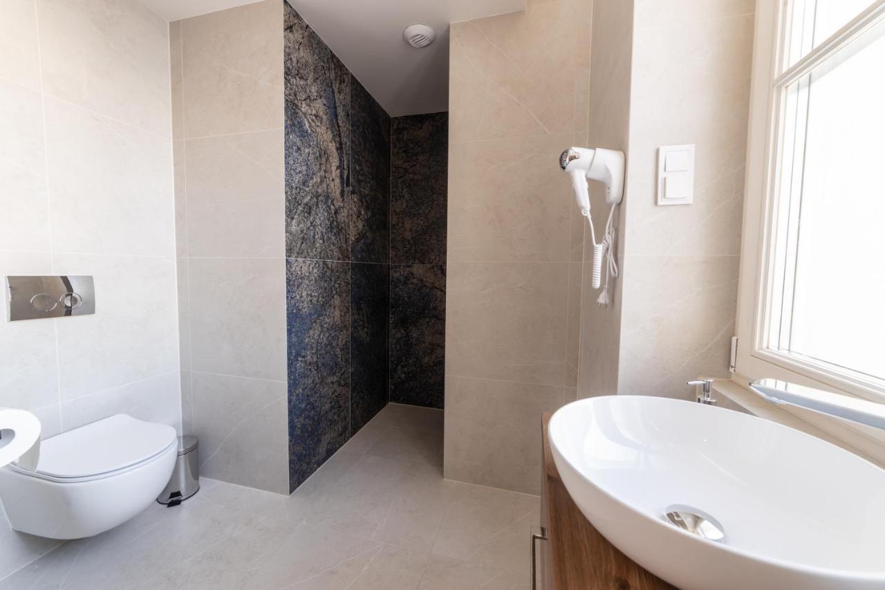 Milu Apartments Sebastiana クラクフ エクステリア 写真