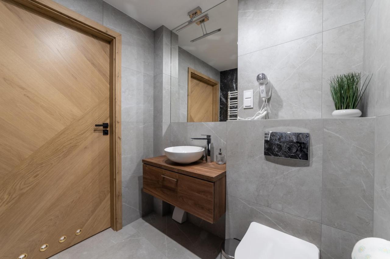 Milu Apartments Sebastiana クラクフ エクステリア 写真