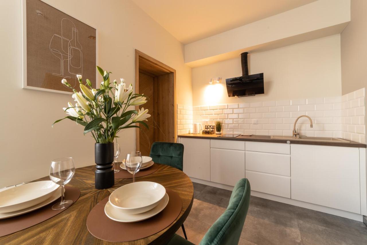 Milu Apartments Sebastiana クラクフ エクステリア 写真